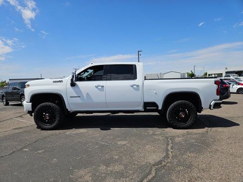 Used 2022 Chevrolet Silverado 3500 High Country w/ Z71 Off-Road Package AWD/4WD image 8