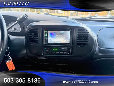 Used 2003 Ford F150 Harley-Davidson image 39