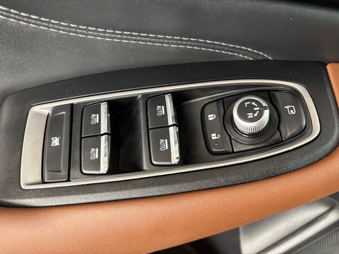 Used 2020 Subaru Outback Touring XT image 22