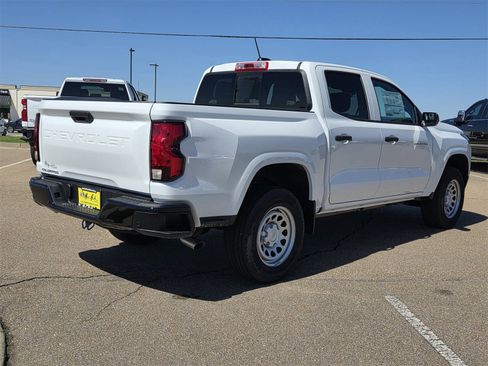 New 2026 Chevrolet Colorado W/T image 6