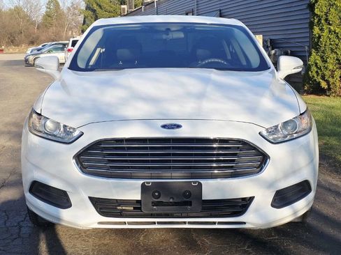 Used 2014 Ford Fusion SE FWD image 9