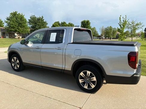 Used 2017 Honda Ridgeline RTL-T image 9