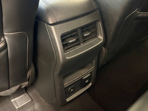 Used 2023 Ford Edge SEL w/ Convenience Package AWD/4WD image 30