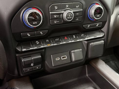 Used 2022 Chevrolet Silverado 1500 RST w/ All Star Edition Plus AWD/4WD image 47