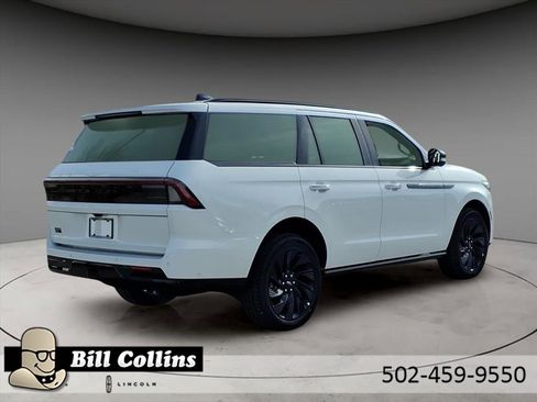 New 2025 Lincoln Navigator Reserve w/ Jet Appearance Package image 9