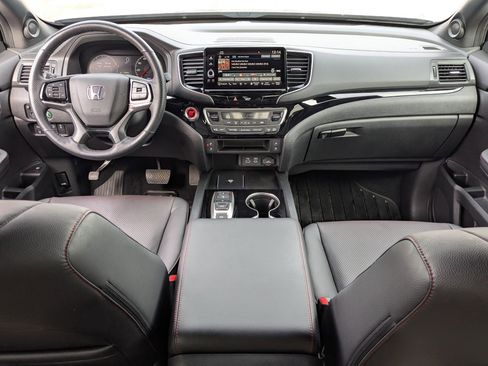 Certified 2025 Honda Ridgeline Black Edition image 32