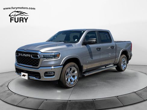 Used 2025 RAM 1500 Big Horn AWD/4WD image 8