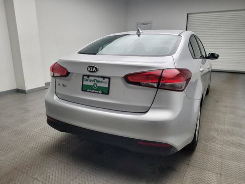 Used 2018 Kia Forte LX image 7