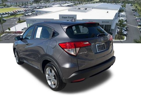 Used 2019 Honda HR-V LX image 16
