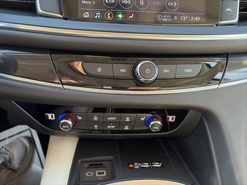 Used 2024 Buick Enclave Essence w/ Experience Buick Package image 23