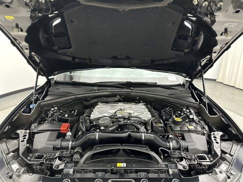 Used 2023 Jaguar F-PACE SVR image 26