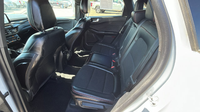 Used 2025 Ford Escape ST-Line Select AWD/4WD image 15
