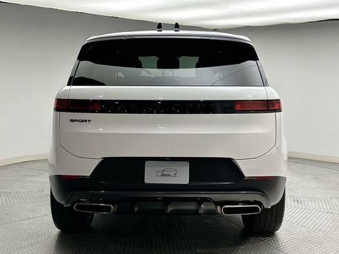 Used 2024 Land Rover Range Rover Sport SE AWD/4WD image 12
