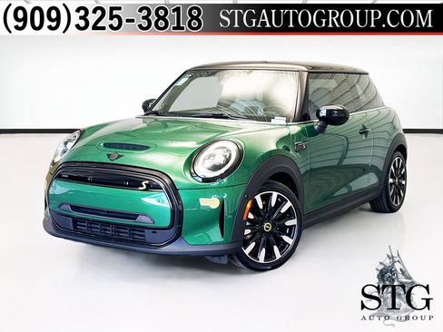 Used 2022 MINI Cooper SE image 1