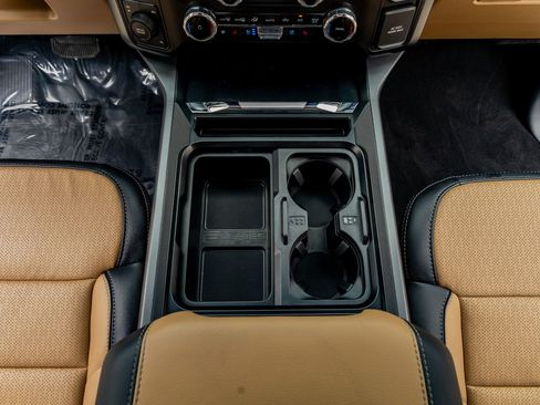 Used 2026 Ford F250 Lariat w/ Lariat Ultimate Package image 30