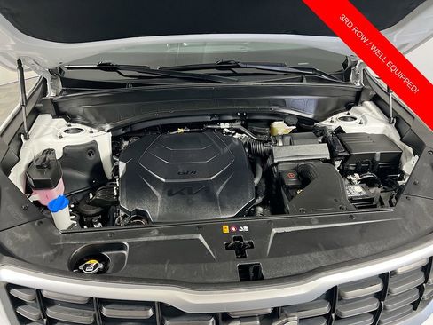 Certified 2023 Kia Telluride S w/ S Sunroof Package FWD image 33