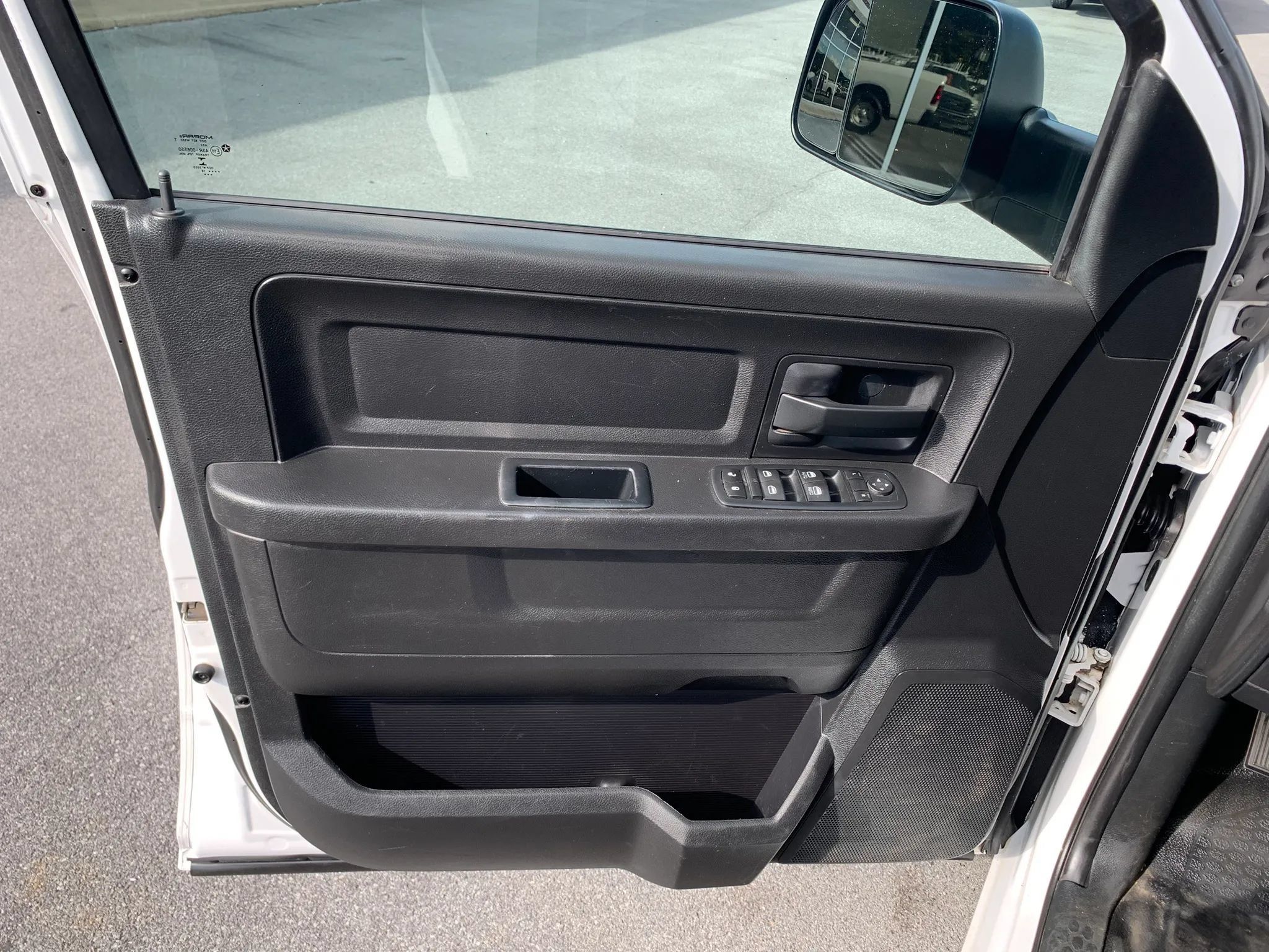 Used 2016 RAM 1500 Tradesman w/ Popular Equipment Group AWD/4WD image 8
