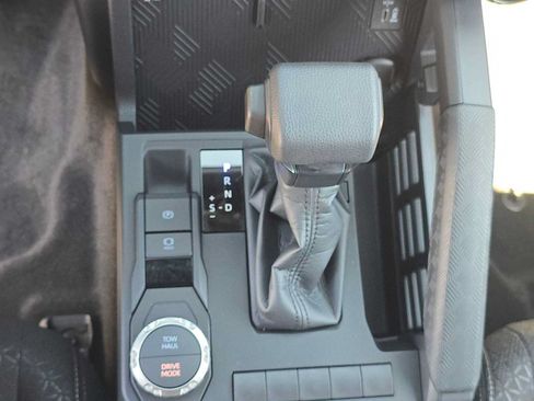 Certified 2026 Toyota 4Runner SR5 RWD image 31