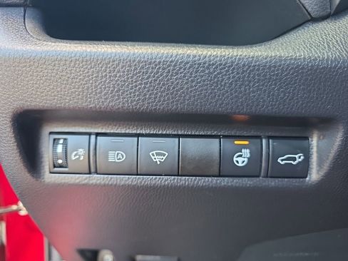 Used 2021 Toyota RAV4 XLE Premium AWD/4WD image 14