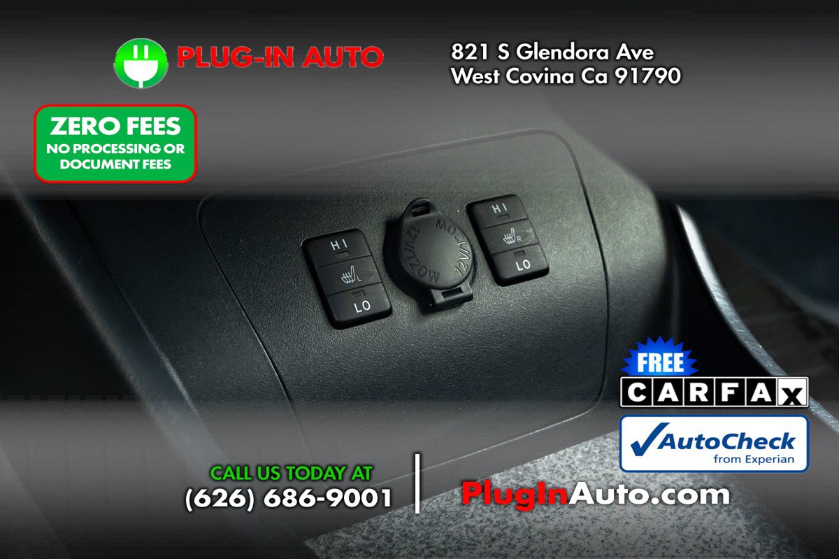 Used 2013 Toyota Prius Prime Plug-In Hybrid FWD image 26