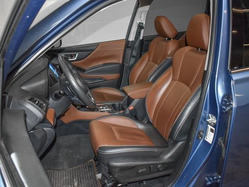 Used 2022 Subaru Forester Touring image 18