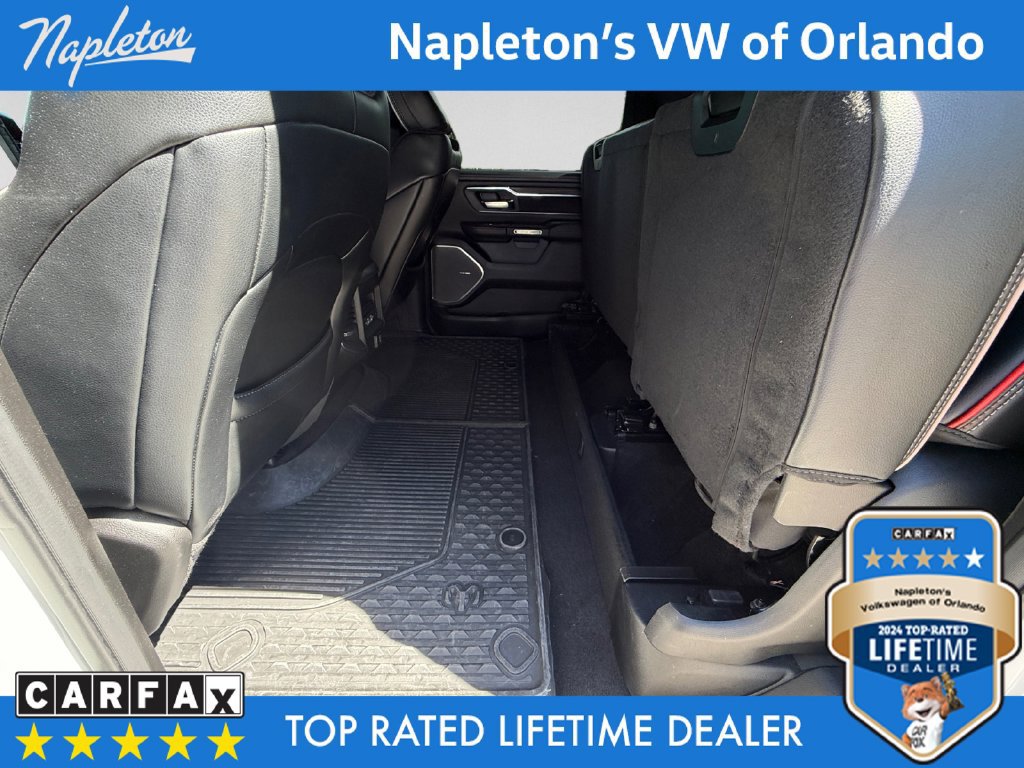 Used 2025 RAM 1500 Laramie w/ Night Edition AWD/4WD image 31