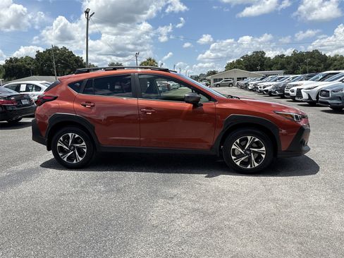 Used 2024 Subaru Crosstrek 2.0i Premium image 6