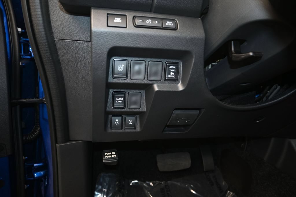 New 2026 Nissan Frontier PRO-4X w/ Pro Premium Package AWD/4WD image 13