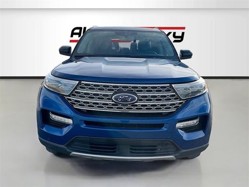 Used 2022 Ford Explorer Limited image 2
