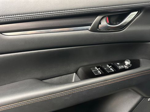 Certified 2025 MAZDA CX-5 Carbon Edition image 35