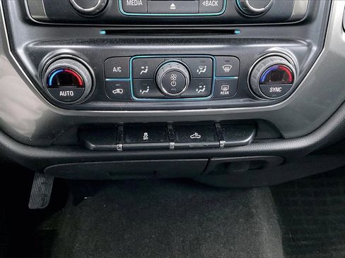 Used 2018 Chevrolet Silverado 1500 LT w/ All Star Edition image 18