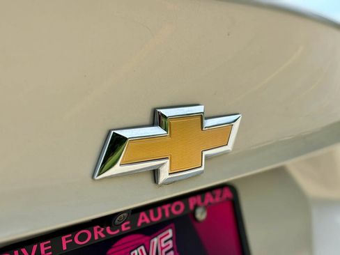 Used 2016 Chevrolet Malibu LT FWD image 8