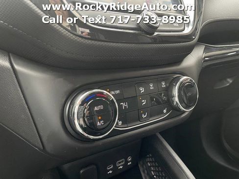 Used 2023 Chevrolet TrailBlazer LT w/ Convenience Package image 18