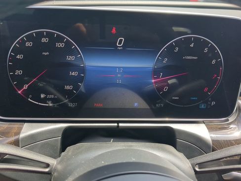 Used 2024 Mercedes-Benz C 300 4MATIC Sedan image 15