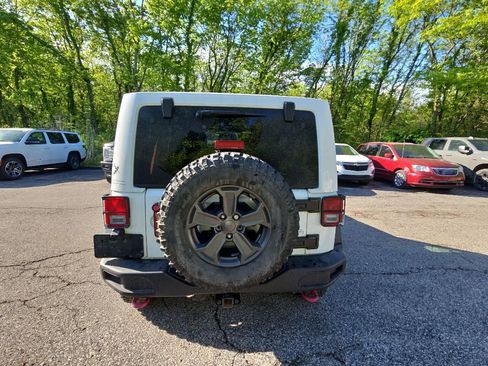 Used 2018 Jeep Wrangler Unlimited Rubicon AWD/4WD image 6