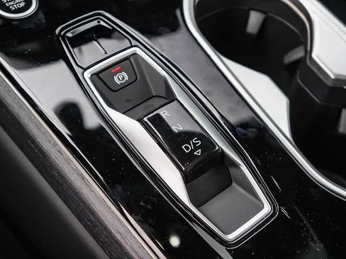 New 2026 Audi A6 Premium Plus image 22