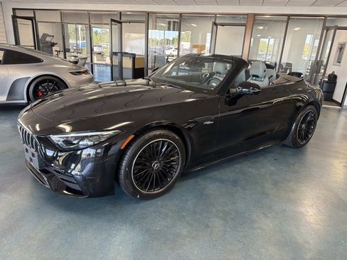 Used 2025 Mercedes-Benz SL 43 AMG image 6