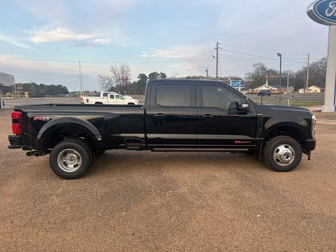 New 2026 Ford F350 Platinum image 6