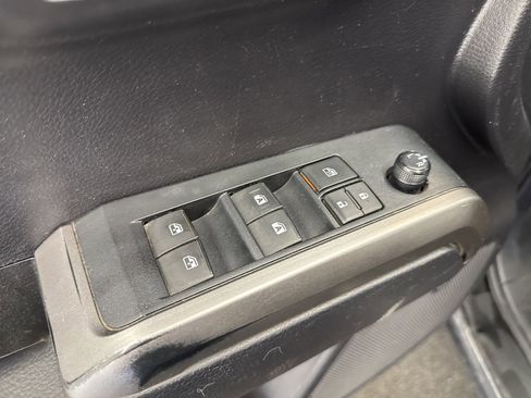 Certified 2021 Toyota Tacoma Limited image 39