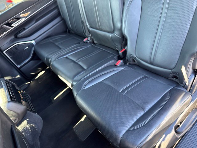 Used 2022 Jeep Wagoneer Series II AWD/4WD image 24
