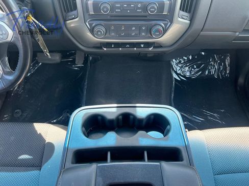 Used 2019 Chevrolet Silverado 2500 LT AWD/4WD image 27
