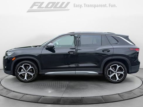 New 2026 Volkswagen Tiguan SE FWD image 4
