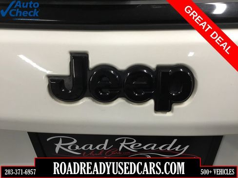 Used 2018 Jeep Compass Latitude AWD/4WD image 13