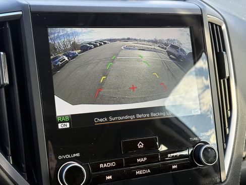 Certified 2024 Subaru Forester Limited image 24