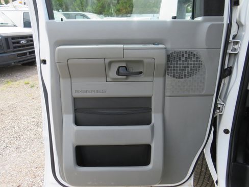 Used 2014 Ford E-150 and Econoline 150 w/ Commercial Cargo Van Package image 8