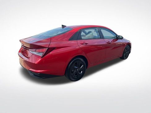 Used 2023 Hyundai Elantra SEL w/ Cargo Package image 42