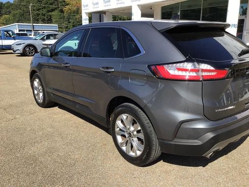 Used 2024 Ford Edge Titanium image 17