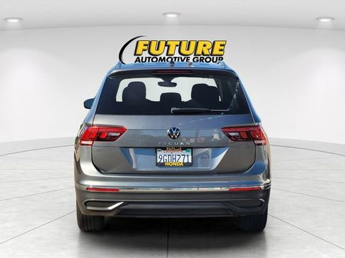 Used 2023 Volkswagen Tiguan SE FWD image 8