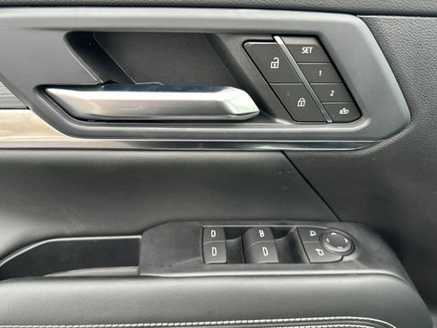 New 2026 GMC Terrain Elevation w/ Elevation Premium Package image 10