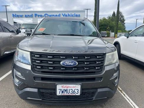 Used 2017 Ford Explorer Sport AWD/4WD image 2